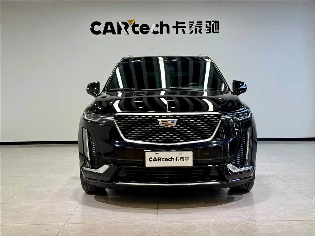 Cadillac XT6 2022 2.0T мест