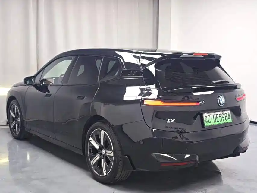 BMW iX — миниатюра 6