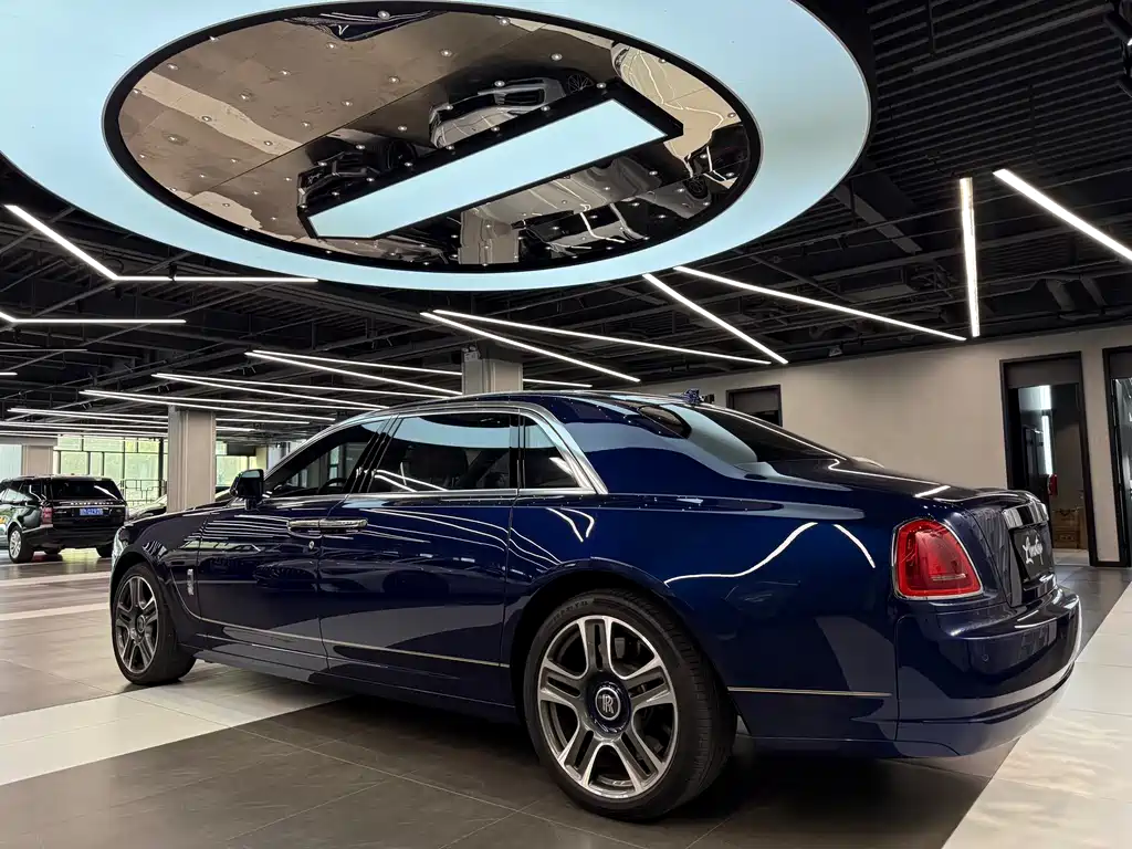 Rolls-Royce Ghost 2015 Series II Long Wheelbase