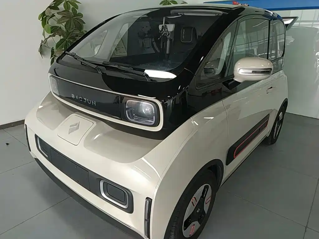 Baojun KiWi EV — миниатюра 2