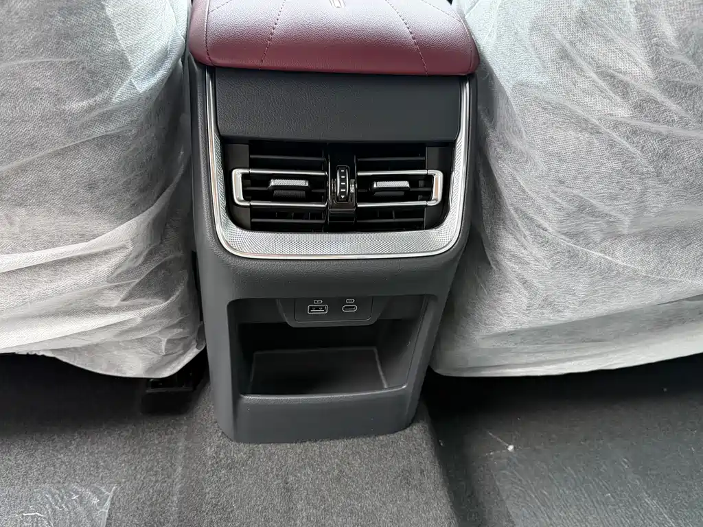 Hongqi H5 2025 1.5T DCT 200