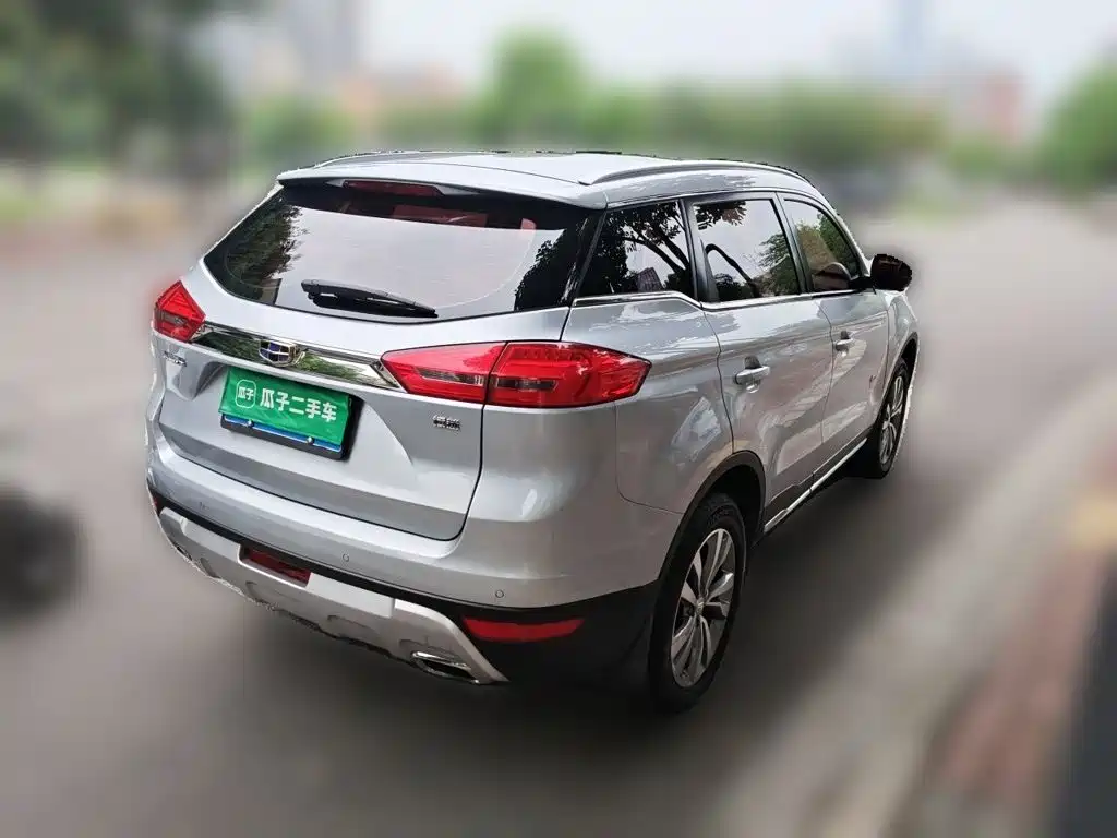 Geely Boyue — миниатюра 4