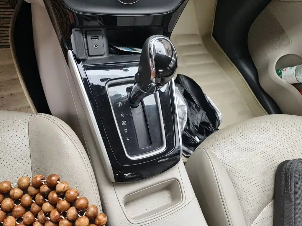 Nissan Sylphy — миниатюра 7