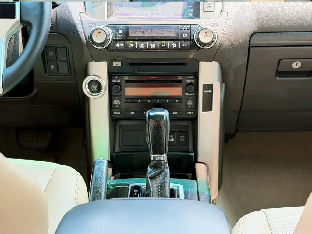 Toyota Prado — миниатюра 17