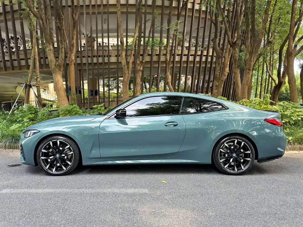 BMW 4 Series — миниатюра 3