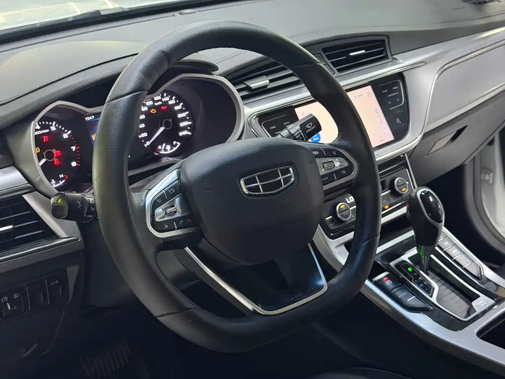 Geely Emgrand GL — миниатюра 13