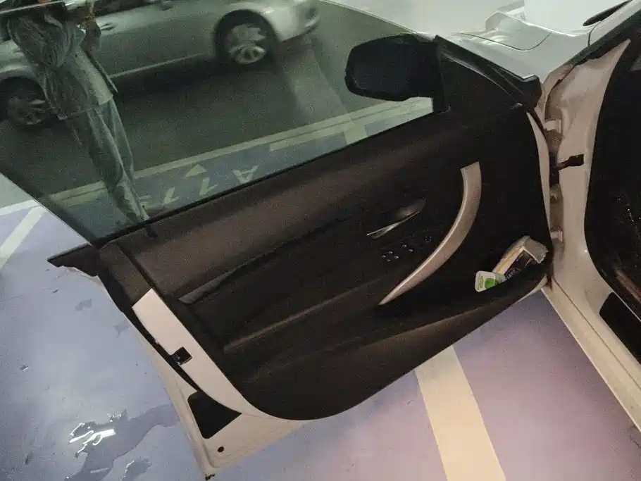 BMW 3 Series GT — миниатюра 7