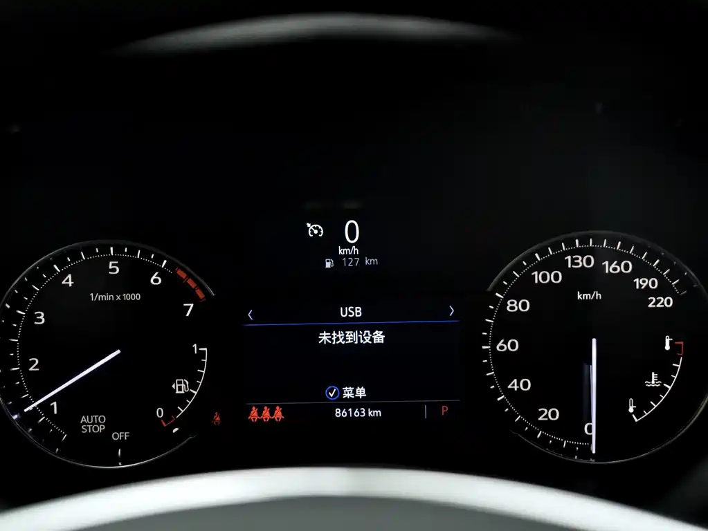 Cadillac XT5 — миниатюра 12