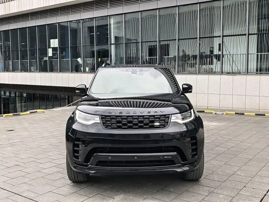 Land Rover Discovery 2023 360PS R-Dynamic S