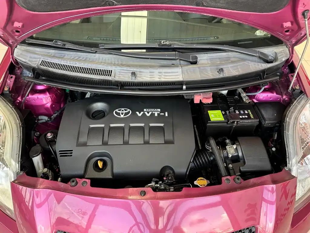 Toyota Yaris — миниатюра 10