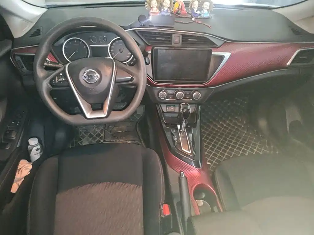 Nissan Bluebird — миниатюра 16