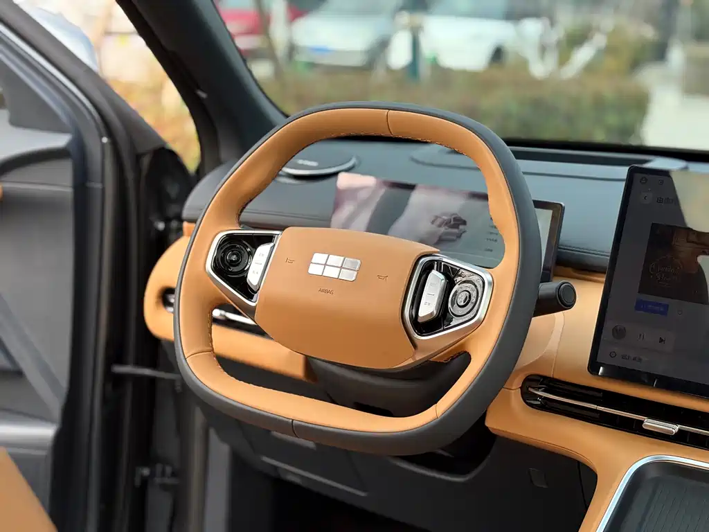 GEELY GALAXY GALAXY STARSHIP 7 EM I