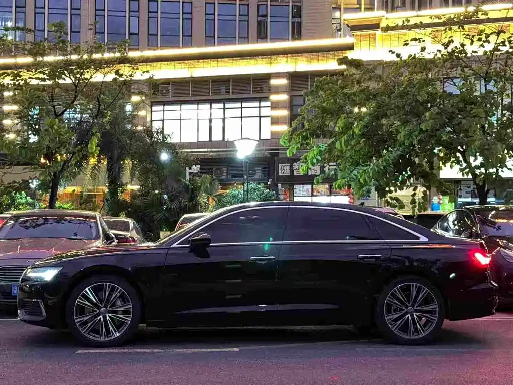 Audi A6L — миниатюра 4