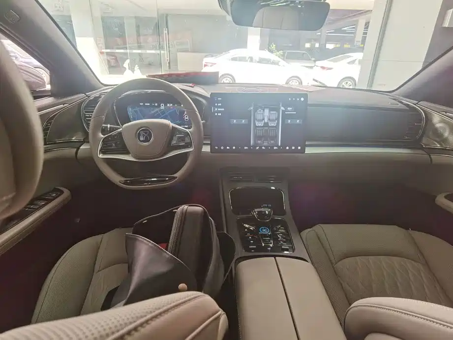 BYD Han — миниатюра 10