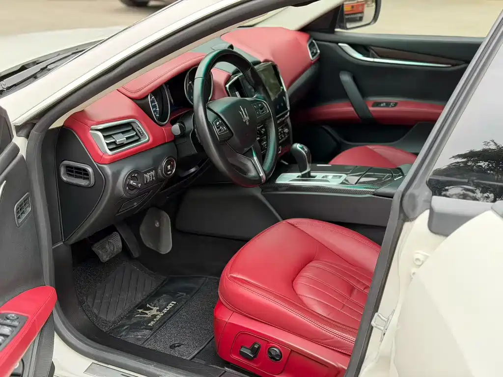 Maserati Ghibli — миниатюра 4