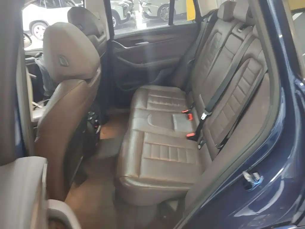 BMW X3 — миниатюра 17