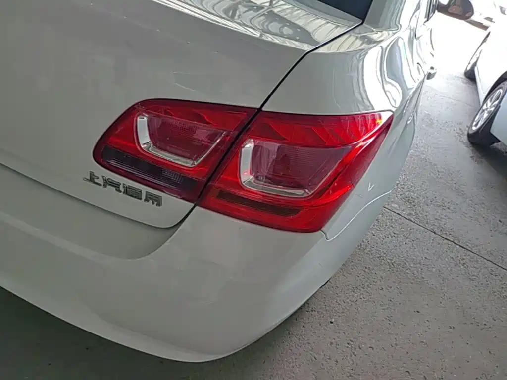 Chevrolet Cruze — миниатюра 8