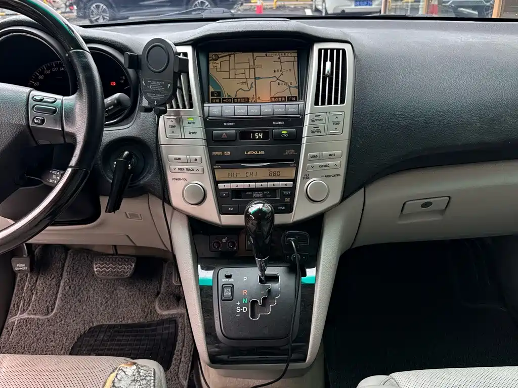 Lexus RX Classic — миниатюра 13