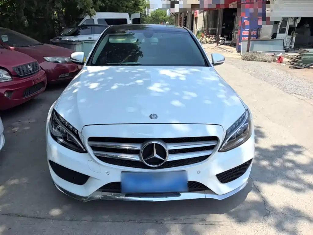 Mercedes-Benz C-Class — миниатюра 3