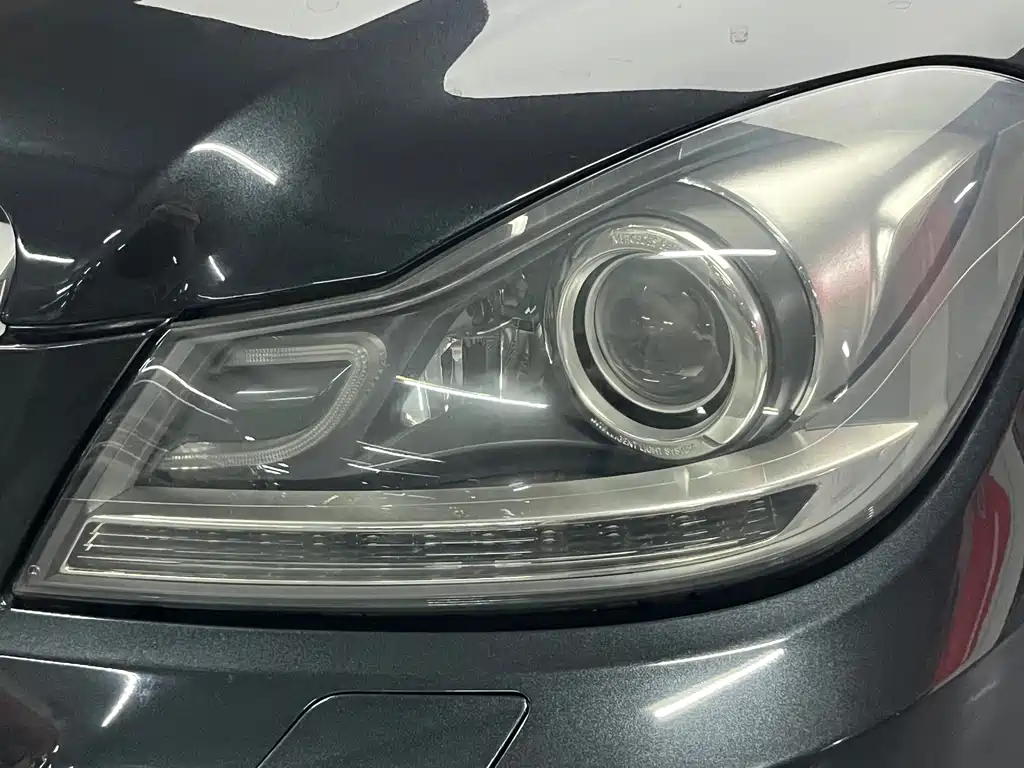 Mercedes-Benz C-Class — миниатюра 7