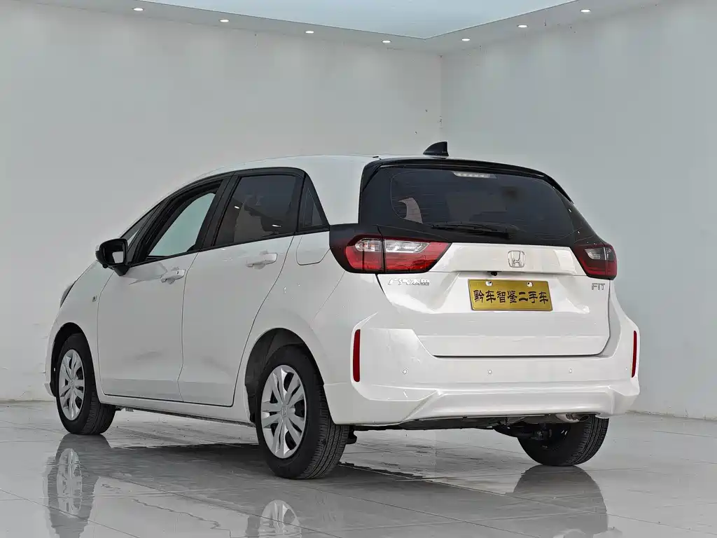 Honda Fit — миниатюра 4