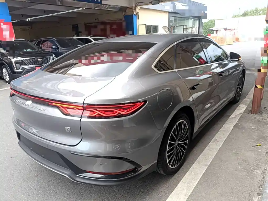 BYD Han — миниатюра 7