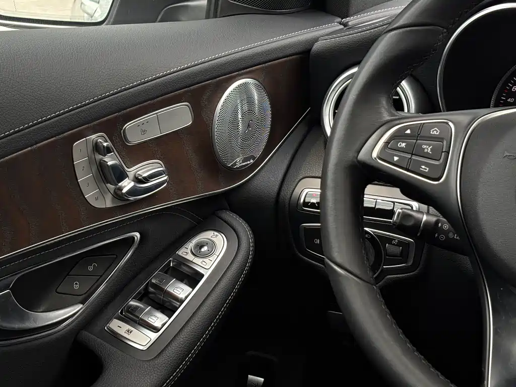 Mercedes-Benz GLC — миниатюра 14