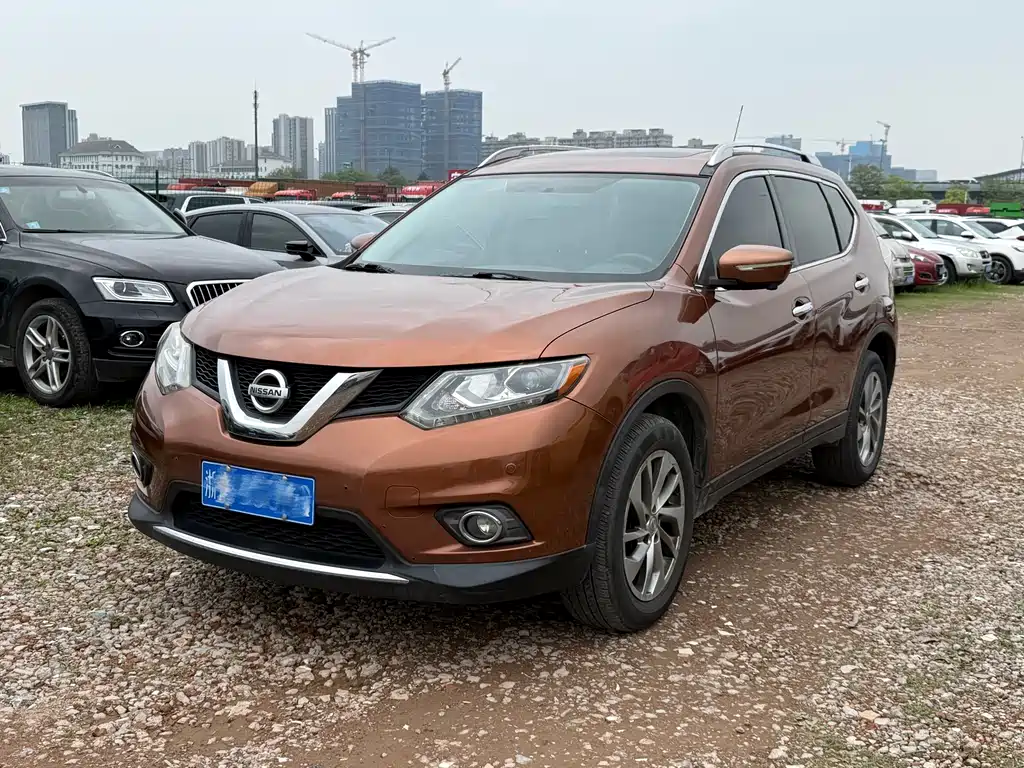Nissan X-Trail 2014