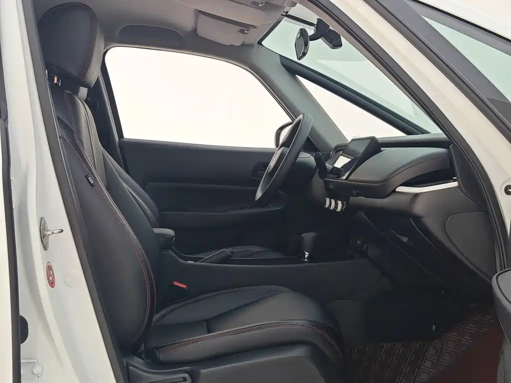 Honda Fit — миниатюра 9