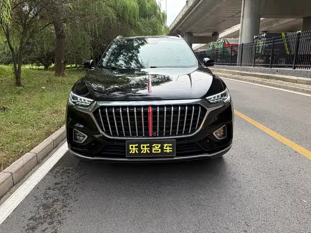 RED FLAG HONGQI HS5