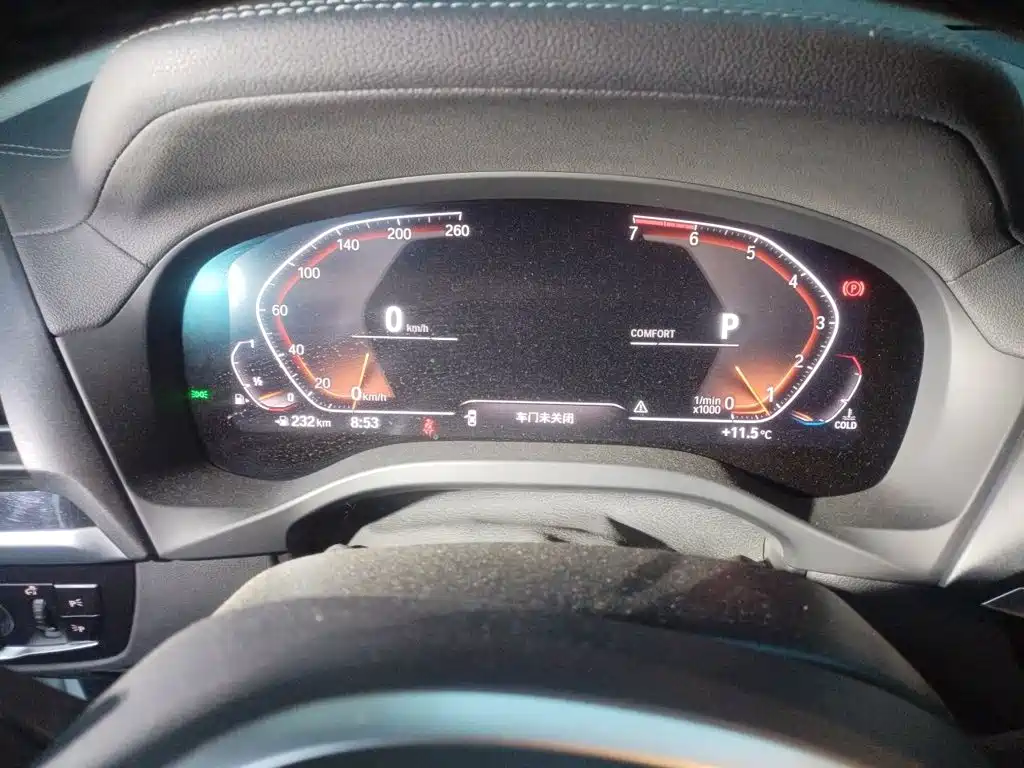 BMW X3 — миниатюра 7