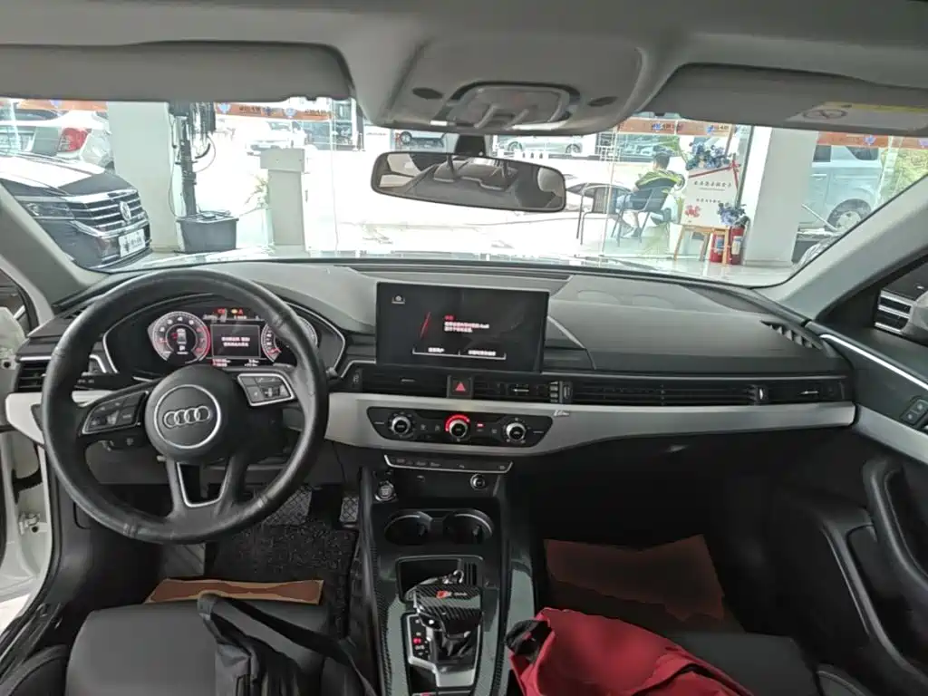 Audi A4L — миниатюра 10