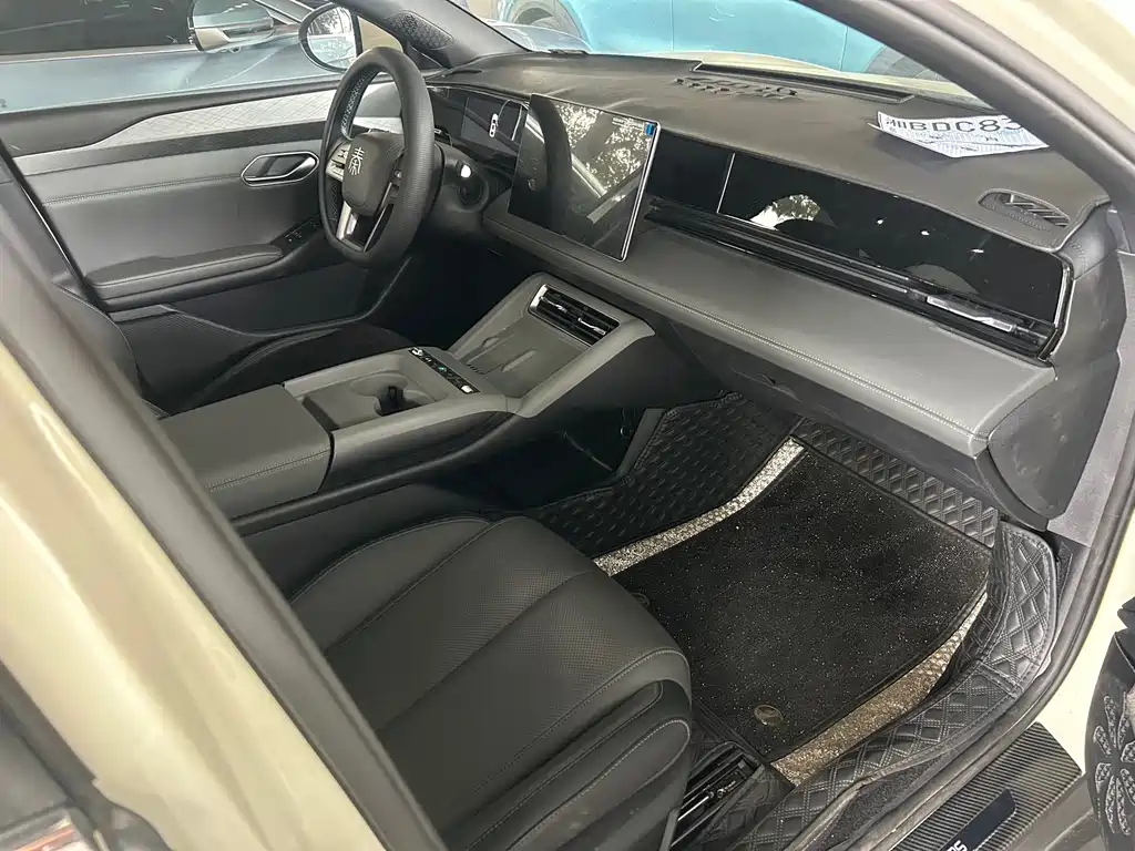 BYD Qin L — миниатюра 6