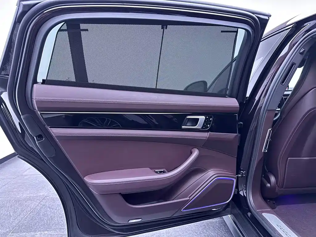 Porsche Panamera — миниатюра 19