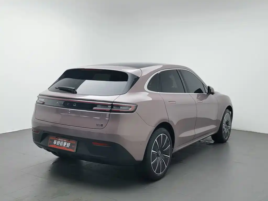 AITO AITO M5 — миниатюра 2
