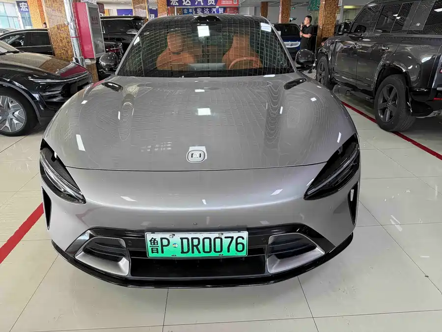 小米汽车 YU7 фото 1