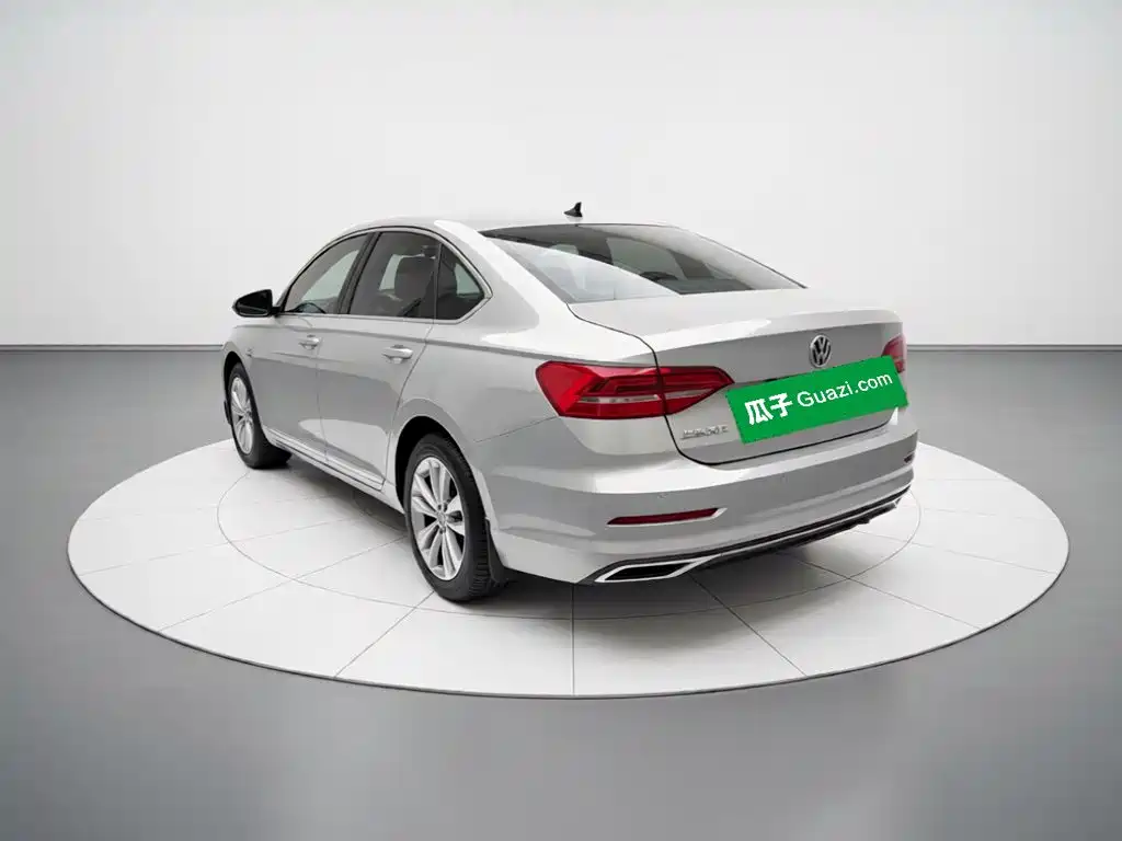 Volkswagen Lavida — миниатюра 4