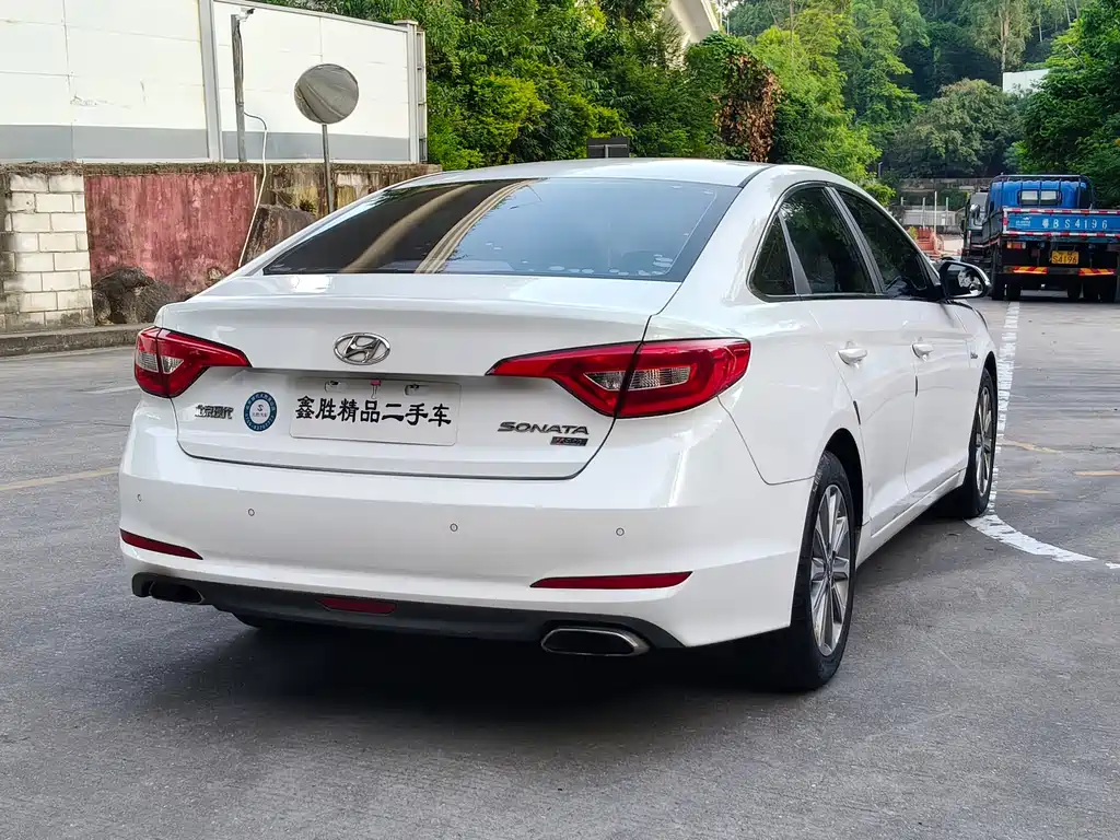 Hyundai Sonata — миниатюра 4
