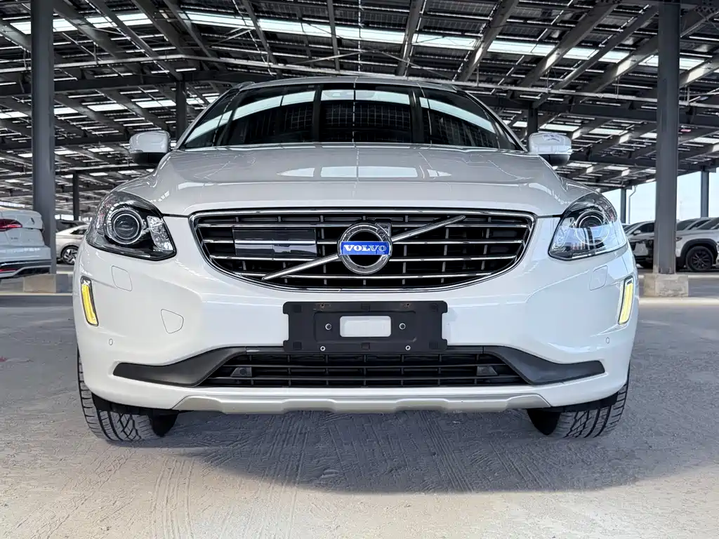 Volvo XC60 — миниатюра 2
