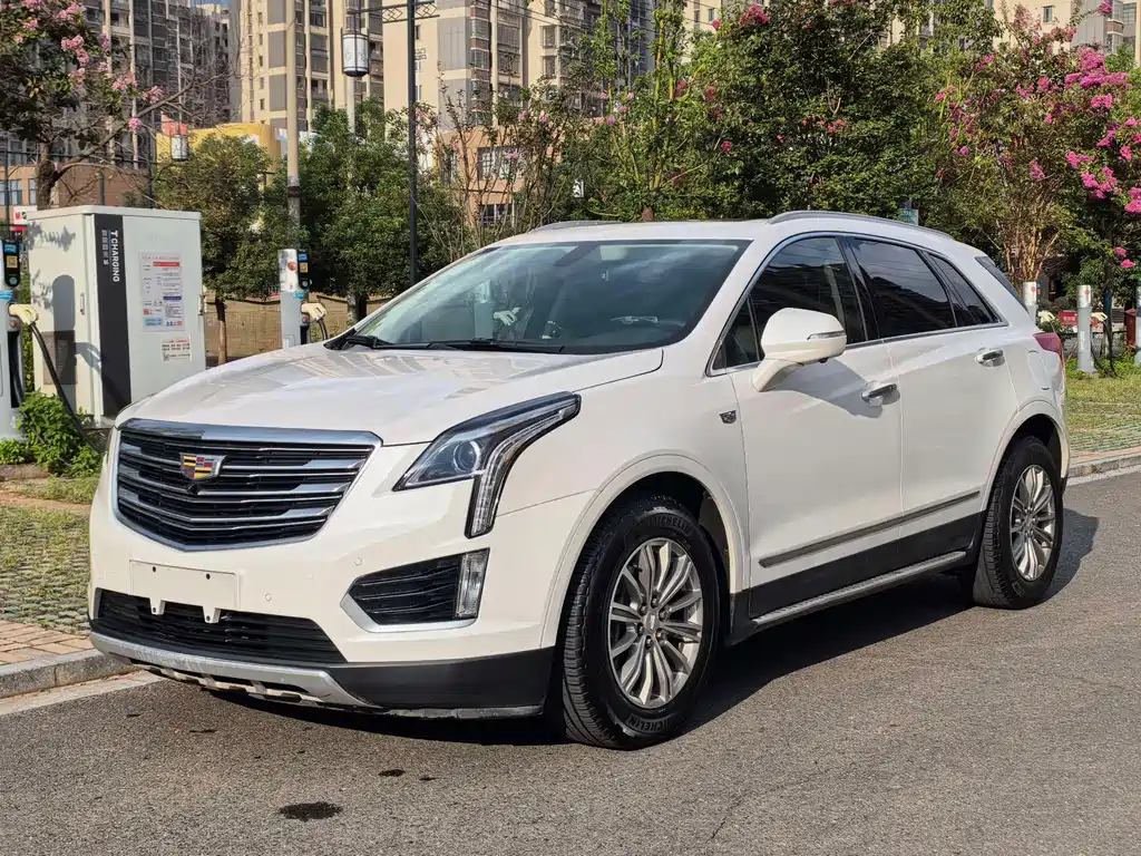 Cadillac XT5 — миниатюра 3