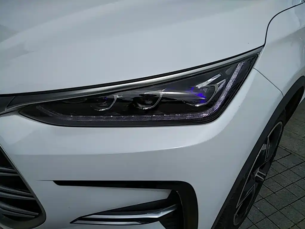 BYD Tang New Energy — миниатюра 24