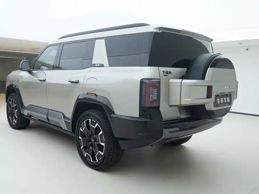 FANG CHENG BAO LEOPARD 8