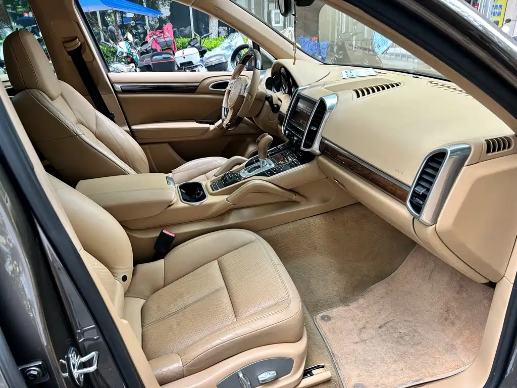 Porsche Cayenne 2011 Cayenne 3.0T