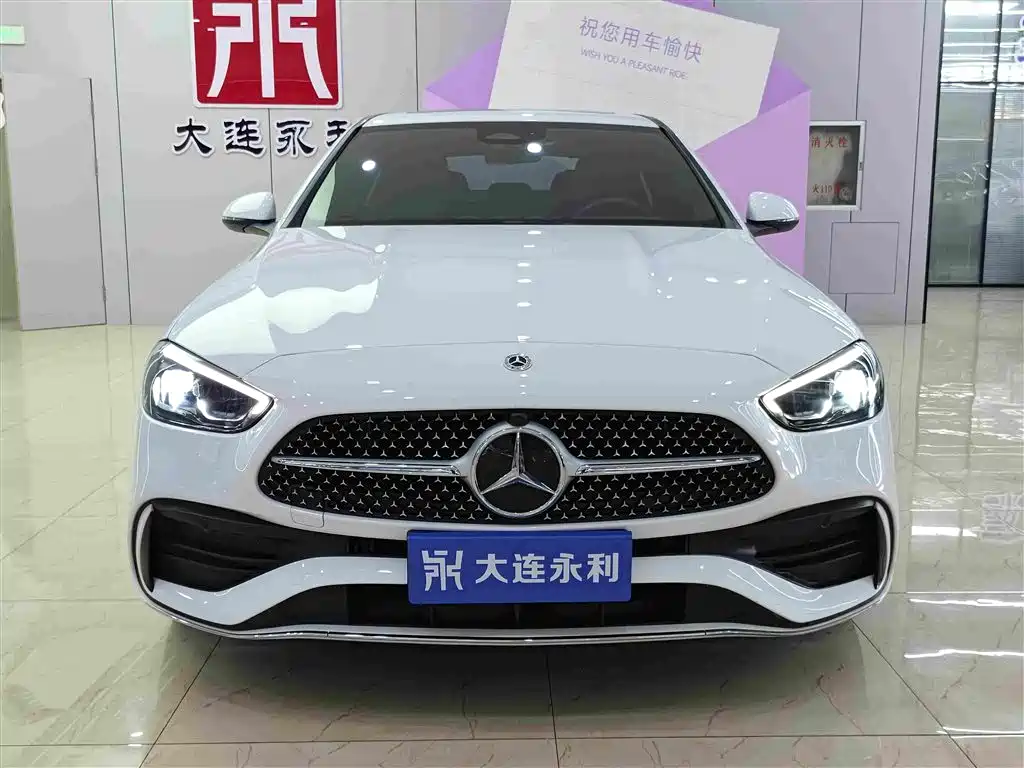 Mercedes-Benz C-Class — миниатюра 2