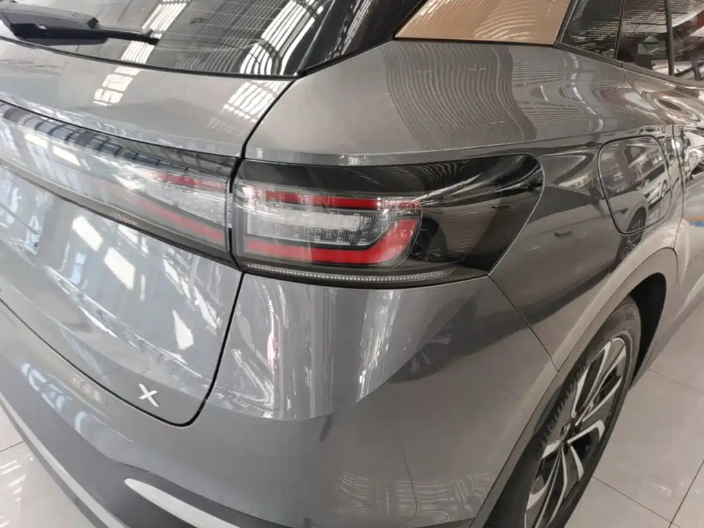 Volkswagen ID.4 X — миниатюра 8