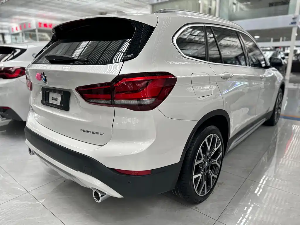 BMW X1 — миниатюра 17