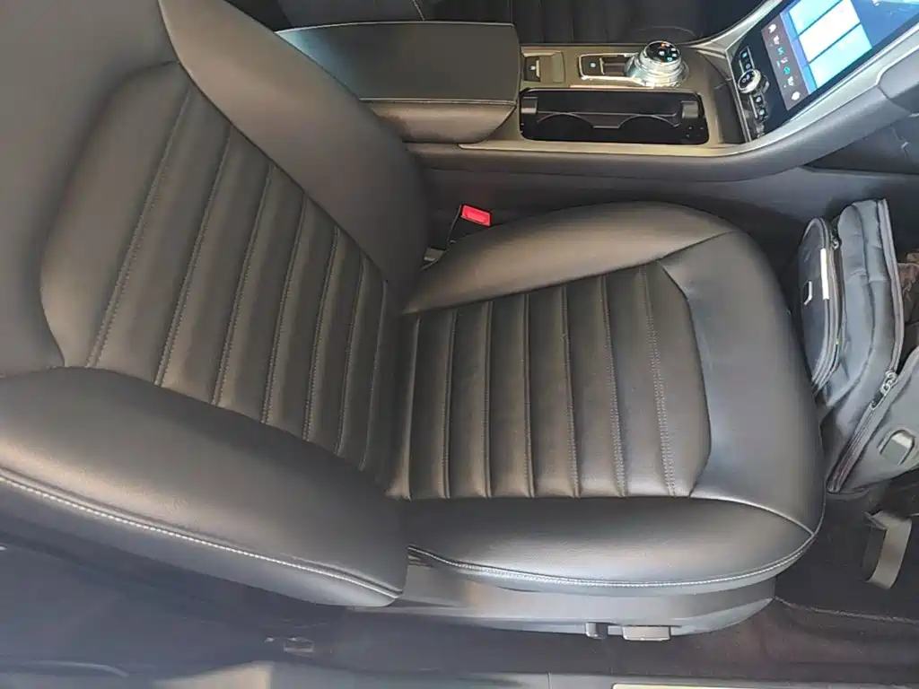 Ford Mondeo — миниатюра 25