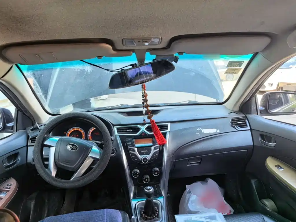 BYD F3 — миниатюра 16
