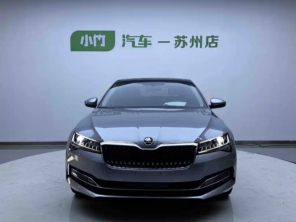 Skoda Superb — миниатюра 3