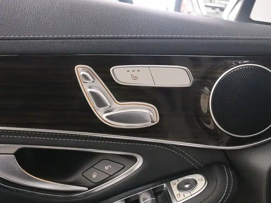 Mercedes-Benz GLC — миниатюра 13